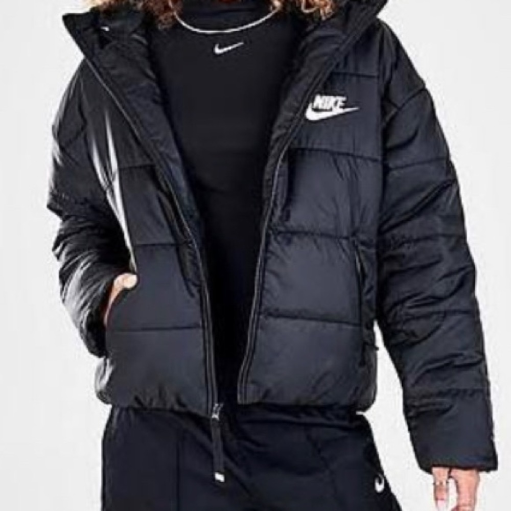 Nike black puffer jacket